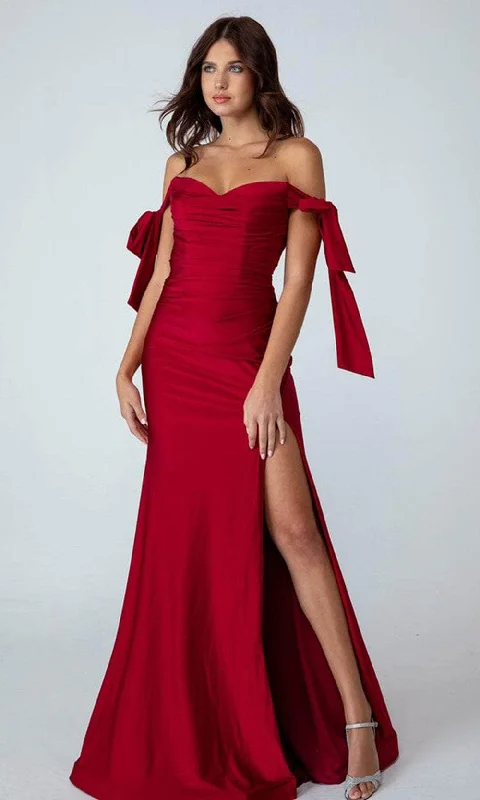 Eureka Fashion 9181 - Off-Shoulder Ruched Bodice Evening Dress