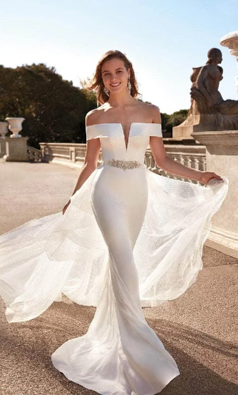 Alyce Paris - Cap Sleeve Bridal Gown With Overskirt 7020 - 1 pc Diamond White In Size 8 Available