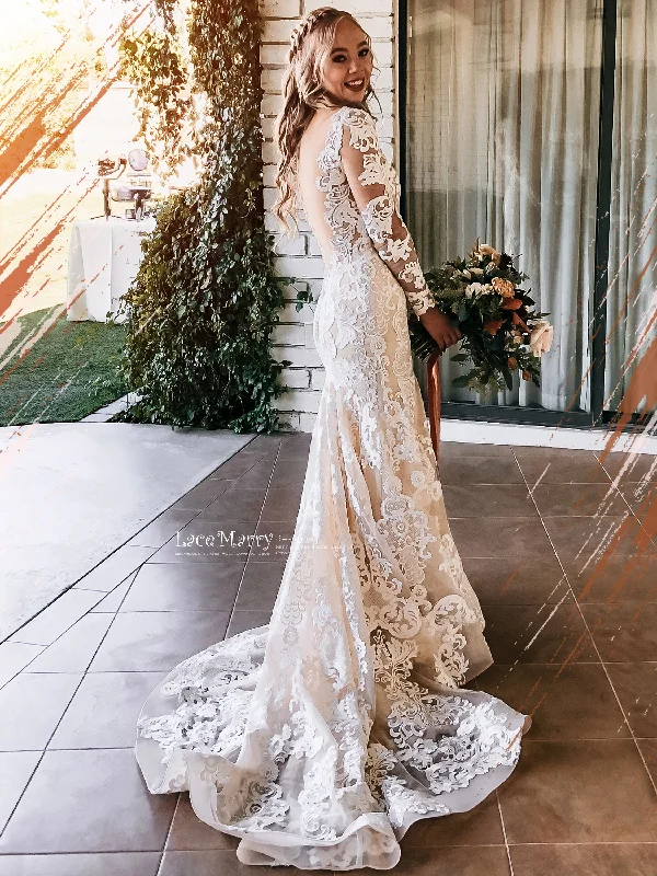 SKYE / Gorgeous Fitted Lace Wedding Dress with Long Sleeves